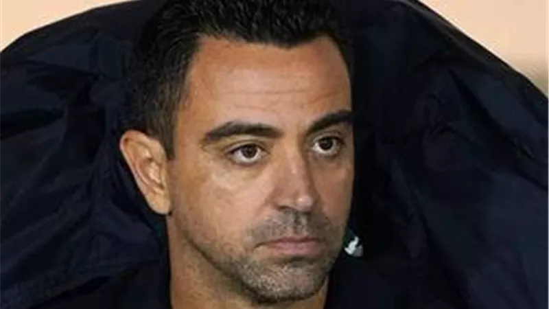 ميندييتا: تشافي قد ينجذب لتدريب مانشستر يونايتد إذا رحل أموريم