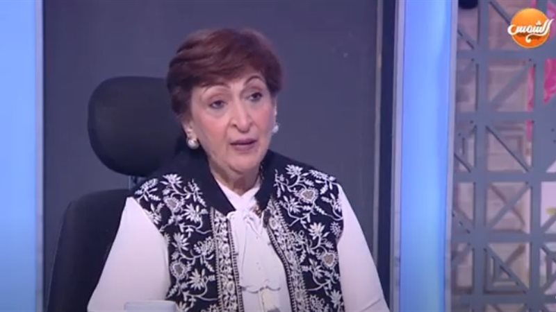 سعاد الديب 