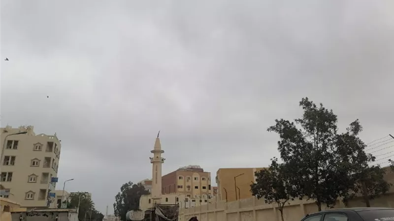 بسبب الطقس.. محافظ مطروح يوجه بمتابعة الطريق الدولي بين مطروح والإسكندرية