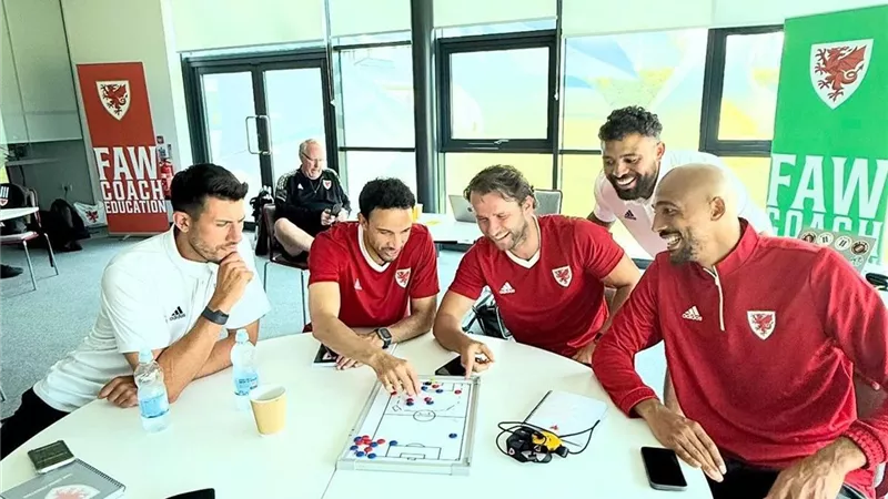 جدو يحصل على الرخصة التدريبية الأوروبية «UEFA B» من الاتحاد الأوروبي