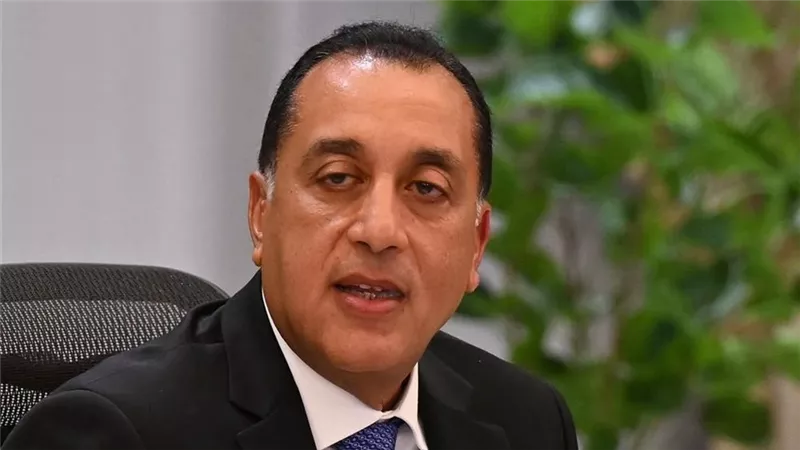 الحكومة تُطمئن المواطنين: أسعار البنزين ثابتة حتى الآن