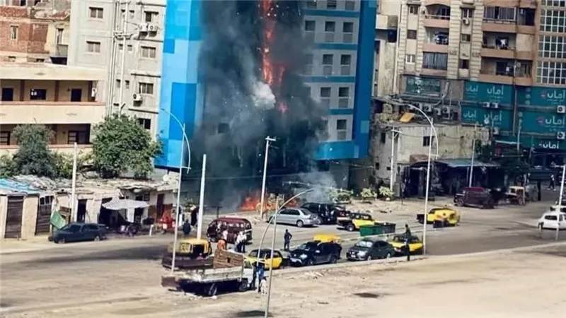 ذعر في الإسكندرية.. حريق هائل يضرب مستشفى راقودة والصحة تتدخل لإنقاذ الموقف