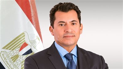 وزير الرياضة يهنئ رباعي تنس الطاولة بتأهلهم لنصف نهائي أفريقيا