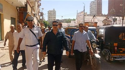 طهطا تستعيد الانضباط.. حملة موسعة لرفع الإشغالات وضبط الأسواق