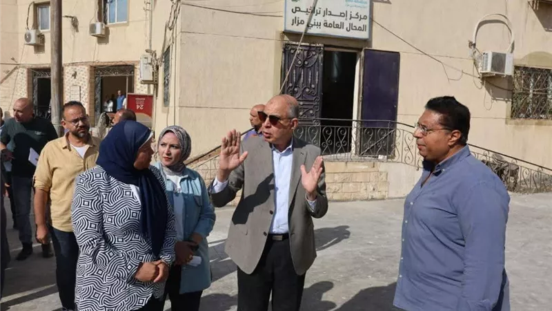 محافظ المنيا يتابع الأعمال الإنشائية للمركز التكنولوجي ببني مزار