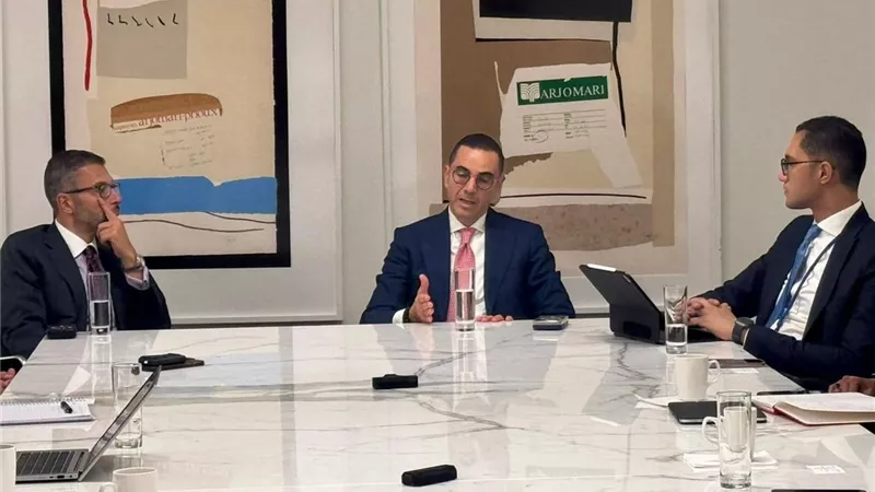 وزير الاستثمار يلتقي مجموعة من المستثمرين الدوليين الراغبين في دخول السوق المصرية