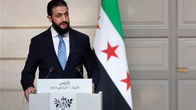 بعد سنوات من القطيعة.. الرئيس السوري يصل لندن في أول زيارة رسمية
