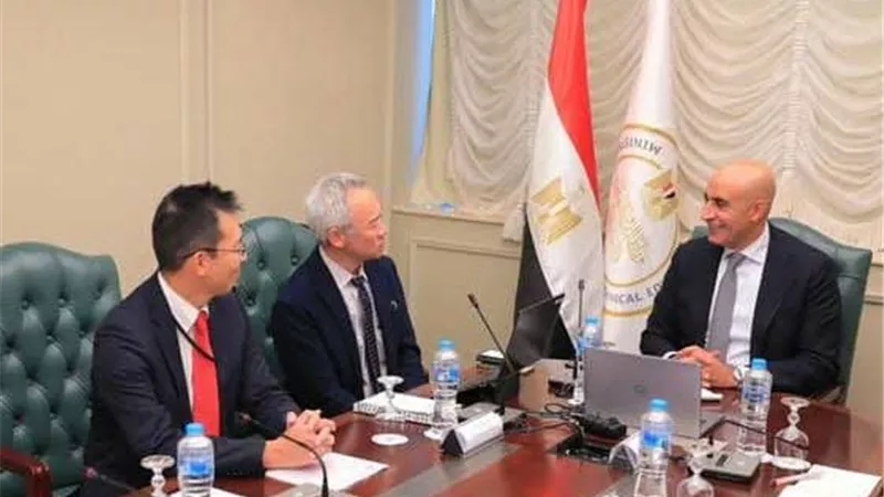 وزير التعليم يبحث مع «جايكا» تعزيز التعاون في مجال التعليم