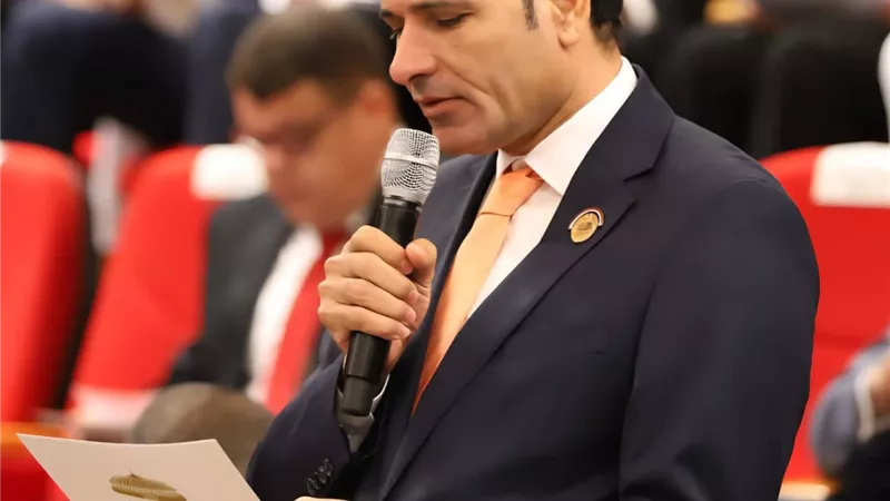 النائب نان نصر الله يؤدي اليمين الدستورية عضواً بمجلس الشيوخ 