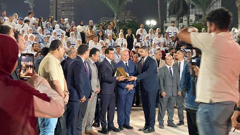 وزير الرياضة