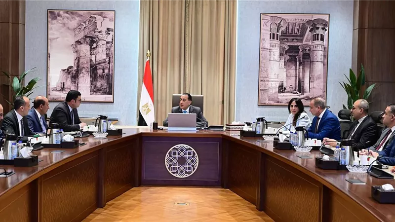 رئيس الوزراء يتابع خطوات طرح مشروع حدائق تلال الفسطاط للإدارة والتشغيل