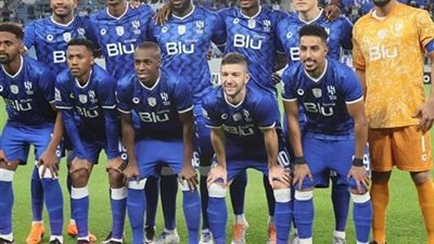 كريم بنزيما يقود هجوم الهلال أمام أهلي جدة في كأس خادم الحرمين