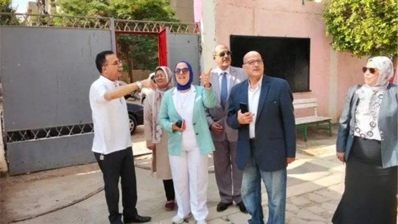 مدير تعليم القاهرة في جولة ميدانية لمتابعة انتظام سير الدراسة