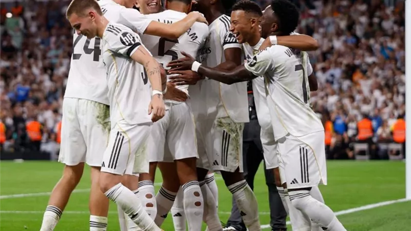 قبل مواجهة السبت… تعرف على أداء ريال مدريد أمام فالنسيا في آخر 5 مباريات بالدوري