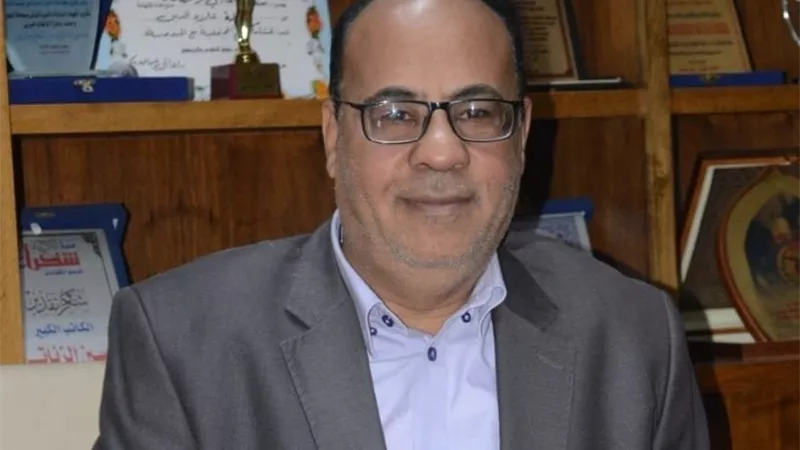 رحيل خالد أبو الروس.. صوت الحرية ونبض الكلمة الصادقة
