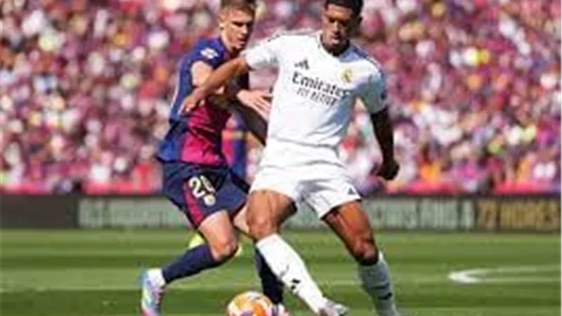 موعد كلاسيكو الأرض بين برشلونة وريال مدريد في الدوري الإسباني