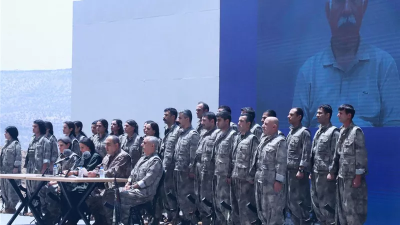 الحكومة التركية تعلق على إعلان حزب العمال الكردستاني سحب قواته نهائيا