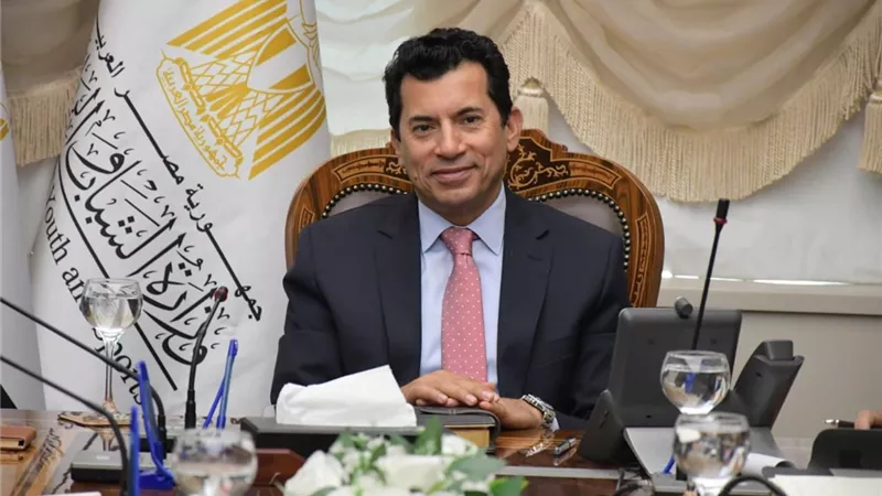  تنفيذًا لتوجيهات الرئيس السيسي.. وزير الرياضة يطلق برنامجًا وطنيًا لزيارات الشباب إلى سيناء