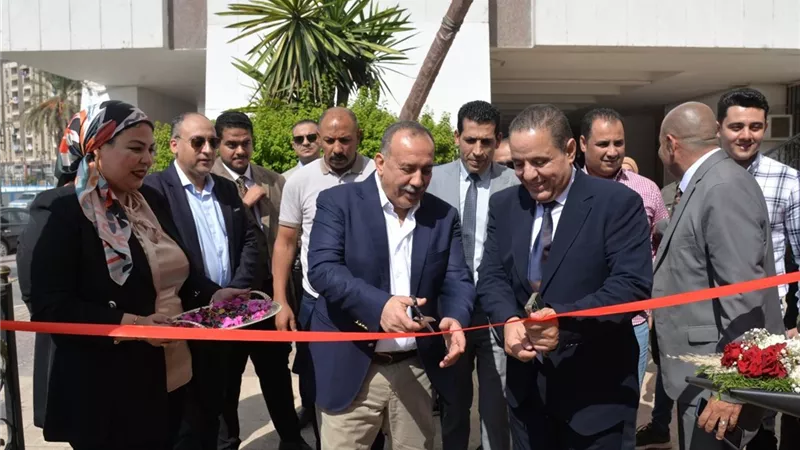 محافظ أسيوط يفتتح المعرض الزراعي الشامل بالتعاون مع الشركة المصرية للتنمية الزراعية والريفية