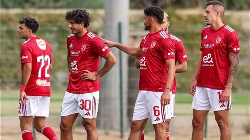 بعد فوز سيراميكا كليبوترا.. ما الذي يحتاجه الأهلي لاستعادة صدارة المجموعة؟