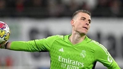 بعد أحداث الكلاسيكو.. الاتحاد الاسباني يعلن إيقاف لونين مباراة واحدة 
