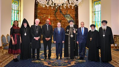 السيسي يلتقي وفد مجلس الكنائس العالمي ويشدد على دور الدين في تعزيز السلام
