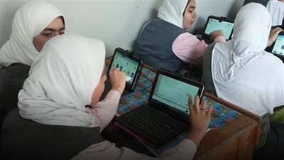 طلاب الصف الأول الثانوي: تعليمات ضرورية للحفاظ على أجهزة التابلت وضمان سير الامتحانات