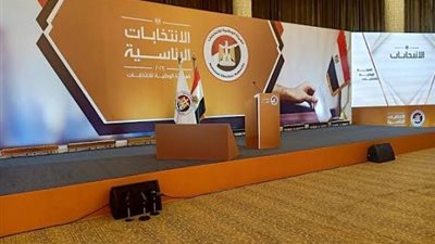 بدء تصويت المصريي في دبي.. وإقبال كثيف في اليوم الأول