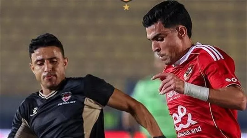 مواجهة من العيار الثقيل.. الأهلي يصطدم بالمصري في الدوري المصري الممتاز
