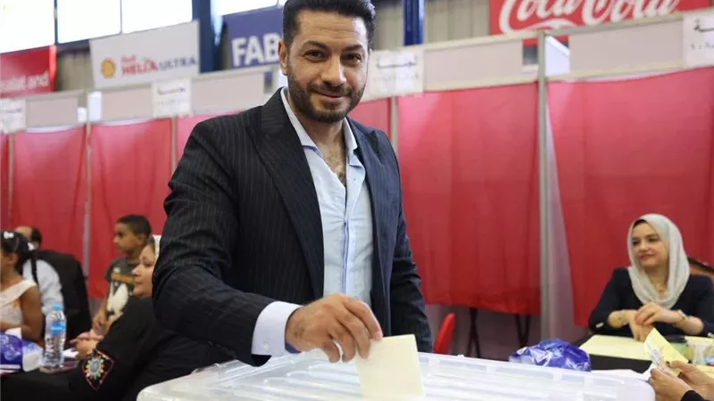 لدعم الخطيب.. شريف عبد الفضيل يشارك في انتخابات الأهلي 