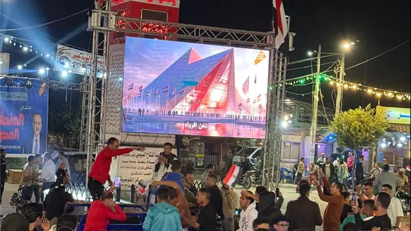 أسيوط تتزين احتفالًا بافتتاح المتحف المصري الكبير.. وشاشات عرض لمتابعة الحدث العالمي 