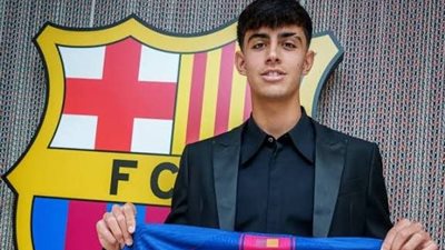 برشلونة يحسم موقفه من بيع أو إعاره اللاعب مارك بيرنال 