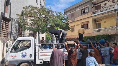 لتوفير أسطوانات الغاز بـ225 جنيها.. عربات المستودعات تجوب قرى كفر الشيخ