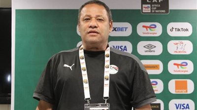 ضياء السيد: أخشى مجاملة الكاف للجيش الملكي 