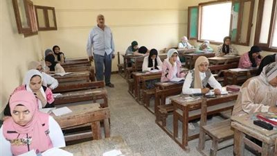 تعديل مواعيد امتحانات شهر نوفمبر في مدارس محددة بـ13 محافظة.. تفاصيل