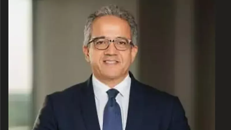 الدكتور خالد العناني