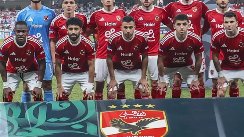 باحثا عن البطولة رقم 13.. الأهلي يستهل مشواره في دوري المجموعات بمباراة قوية أمام شبيبة القبائل 