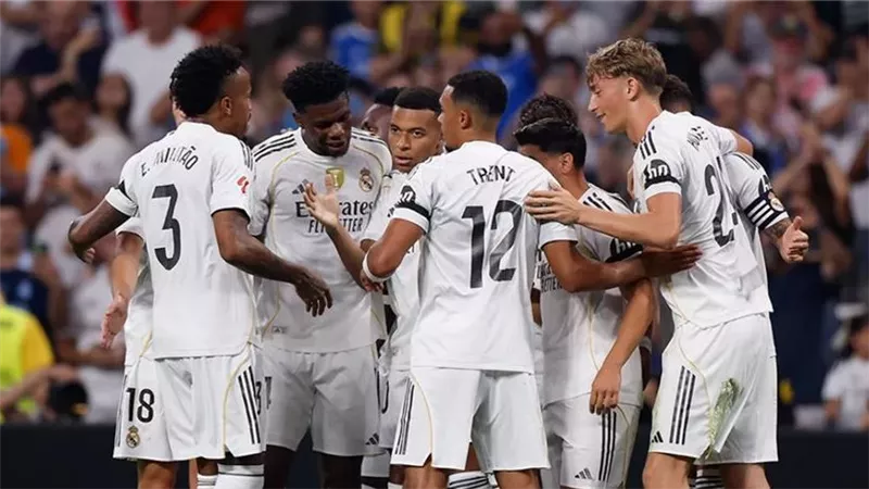 الدوري الإسباني.. تعرف على موعد مباراة ريال مدريد أمام إلتشي والقنوات الناقلة