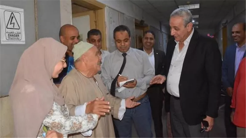 محافظ الغربية يوجه برفع كفاءة الخدمات الطبية بقطور استجابة لشكاوى المواطنين