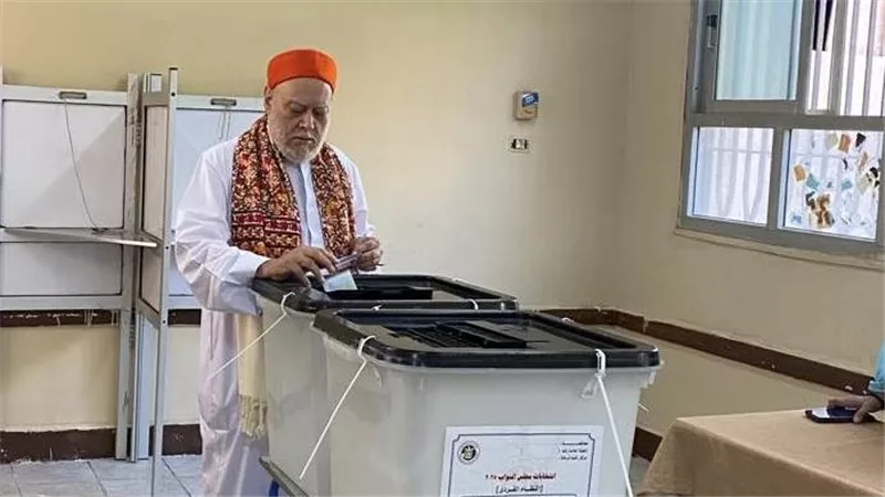الشيخ علي جمعة  يدلي بصوته في انتخابات مجلس النواب 2025