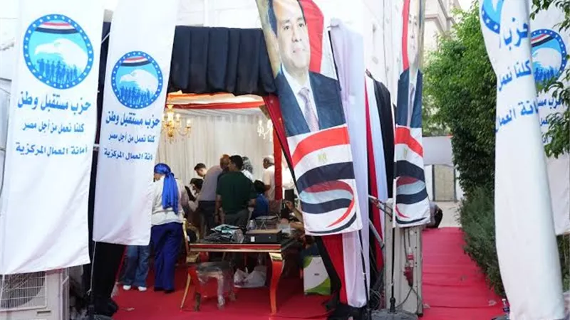 إقبال كثيف على لجان إمبابة وأوسيم في اليوم الأول لانتخابات مجلس النواب 2025