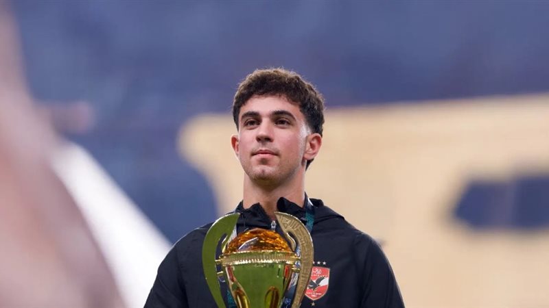أحمد عابدين مدافع