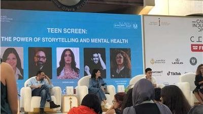 عمرو سلامة يكشف كيف واجه 15 عامًا من الهجوم ويحافظ على صحته النفسية
