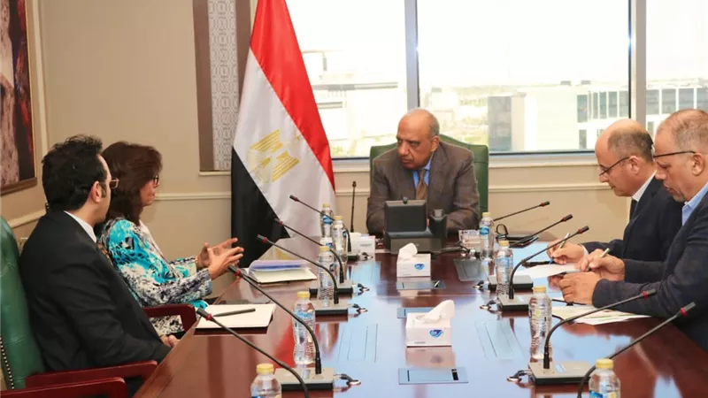وزير الكهرباء يعقد اجتماعًا موسعًا مع الأكاديمية الوطنية للتدريب لتعزيز الكفاءات وبناء القدرات