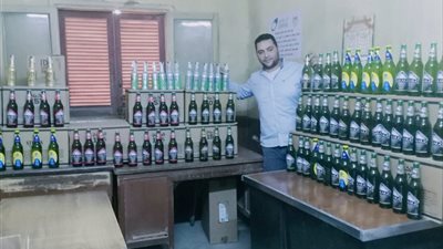 ضبط مخزن مشروبات كحولية وثلاجة لحوم غير صالحة خلال حملات تموينية بأسيوط 