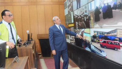 محافظ الغربية يراقب توافد الناخبين ويحث المواطنين على المشاركة في انتخابات مجلس النواب
