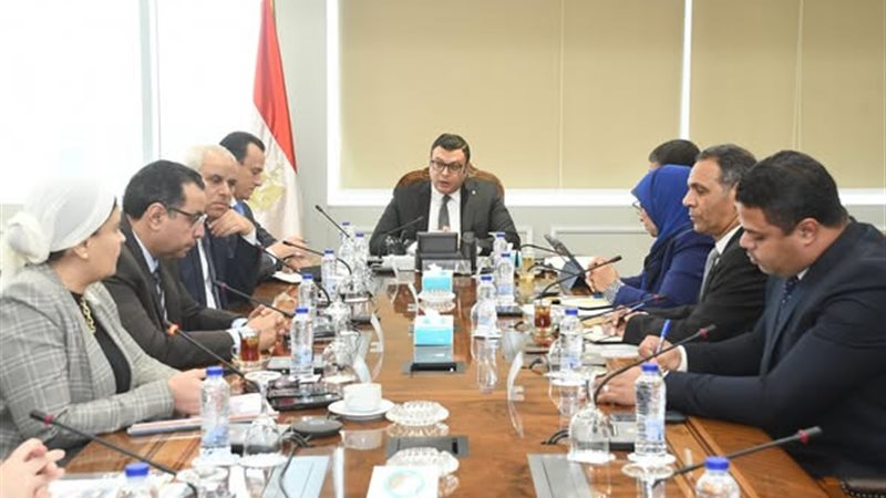 وزير الإسكان