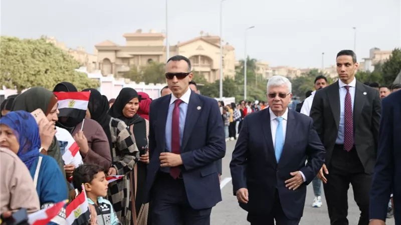 وزير التعليم العالي: المشاركة في الانتخابات حق دستوري وواجب وطني