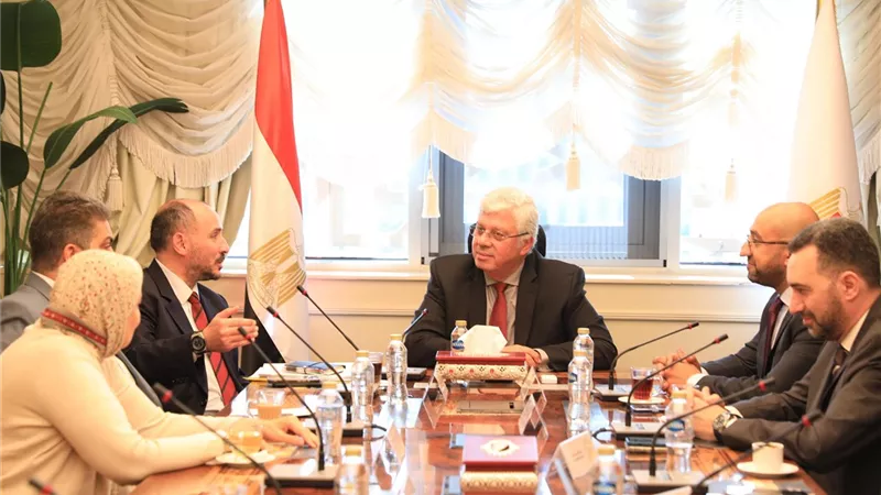 وزير التعليم العالي: التشخيص المبكر للأمراض النادرة للأطفال هو حجر الزاوية للعلاج الناجح 