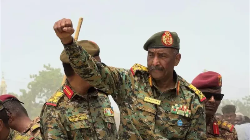 البرهان يرفض المقترح الأمريكي لحل الأزمة في السودان ويشدد على الالتزام بخارطة الطريق